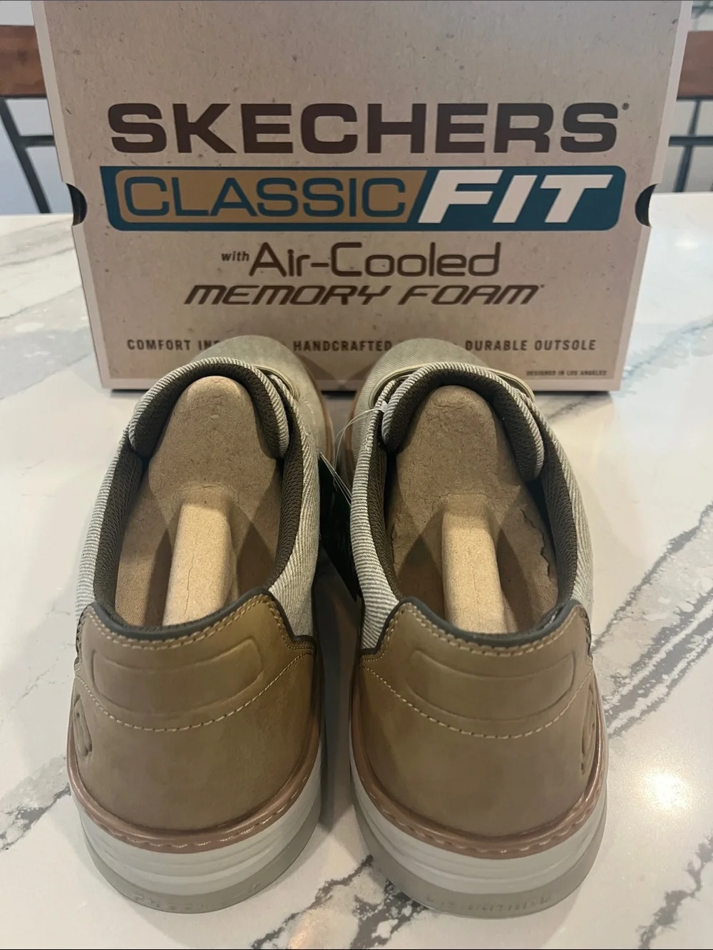 Skechers Classic Fit with Air Cooled Memory Foam Mens  Shoes